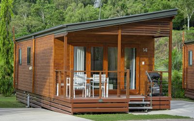 6 Tips Holiday Tips for Booking Cabins on the South Coast
